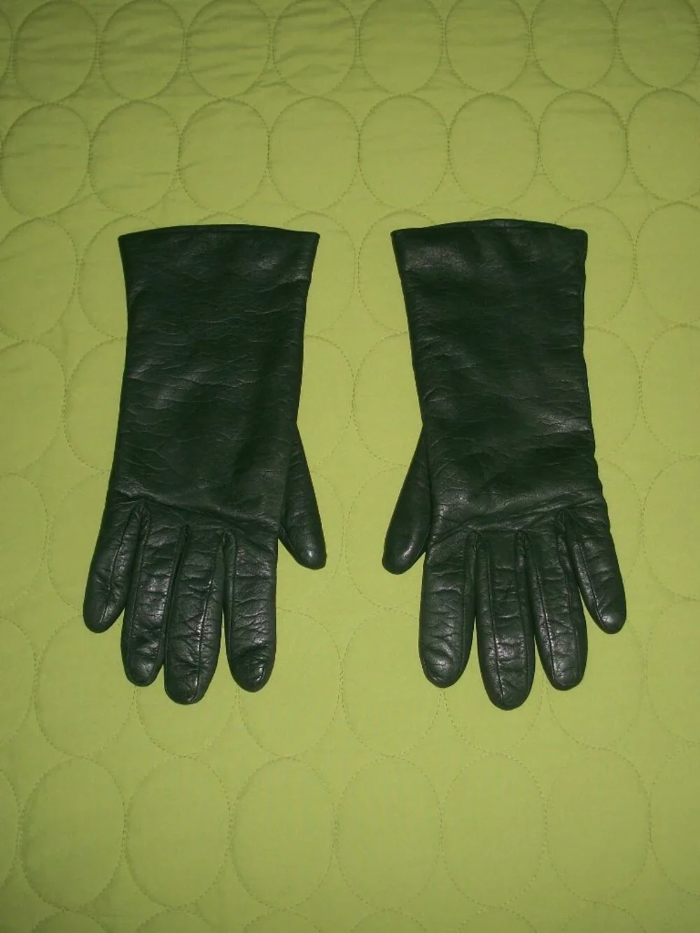 Women's Grandoe Green Leather Gloves Cashmere Lined Size 7